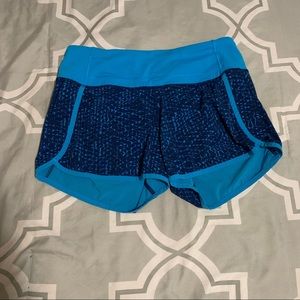BLUE PRINT LULU LEMON SHORTS